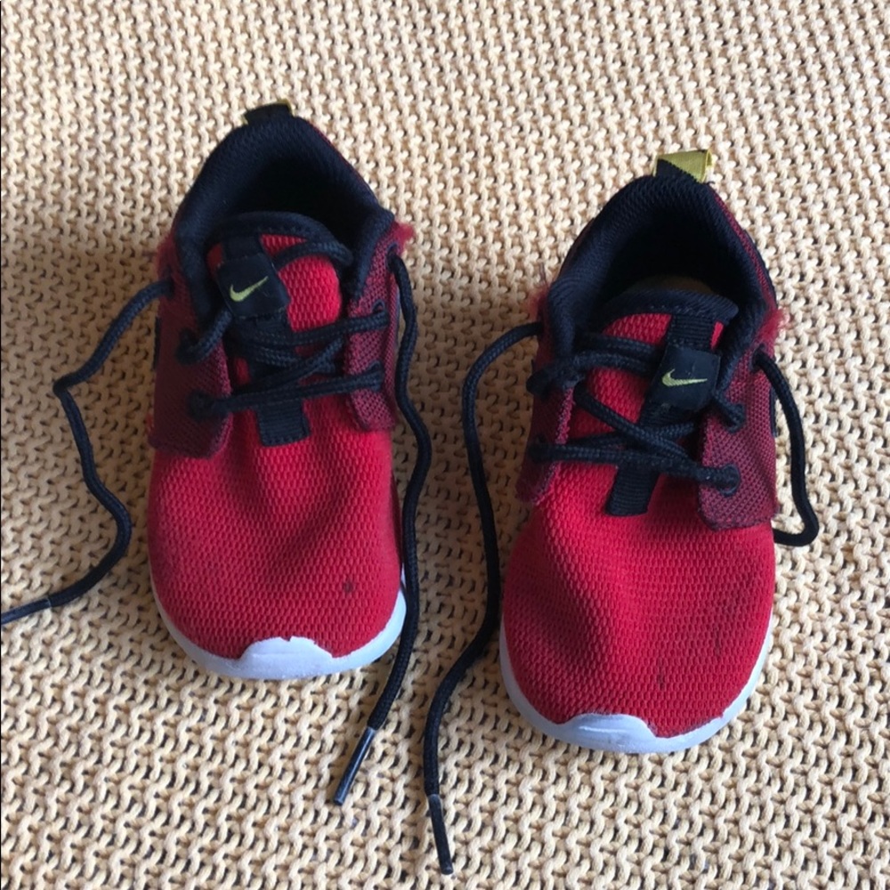 NIke Sneakers size 6C